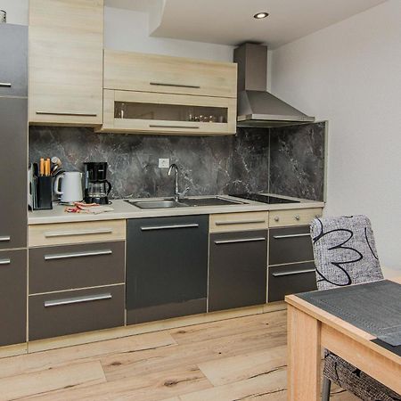 Apartmani Sanja Vir Eksteriør billede